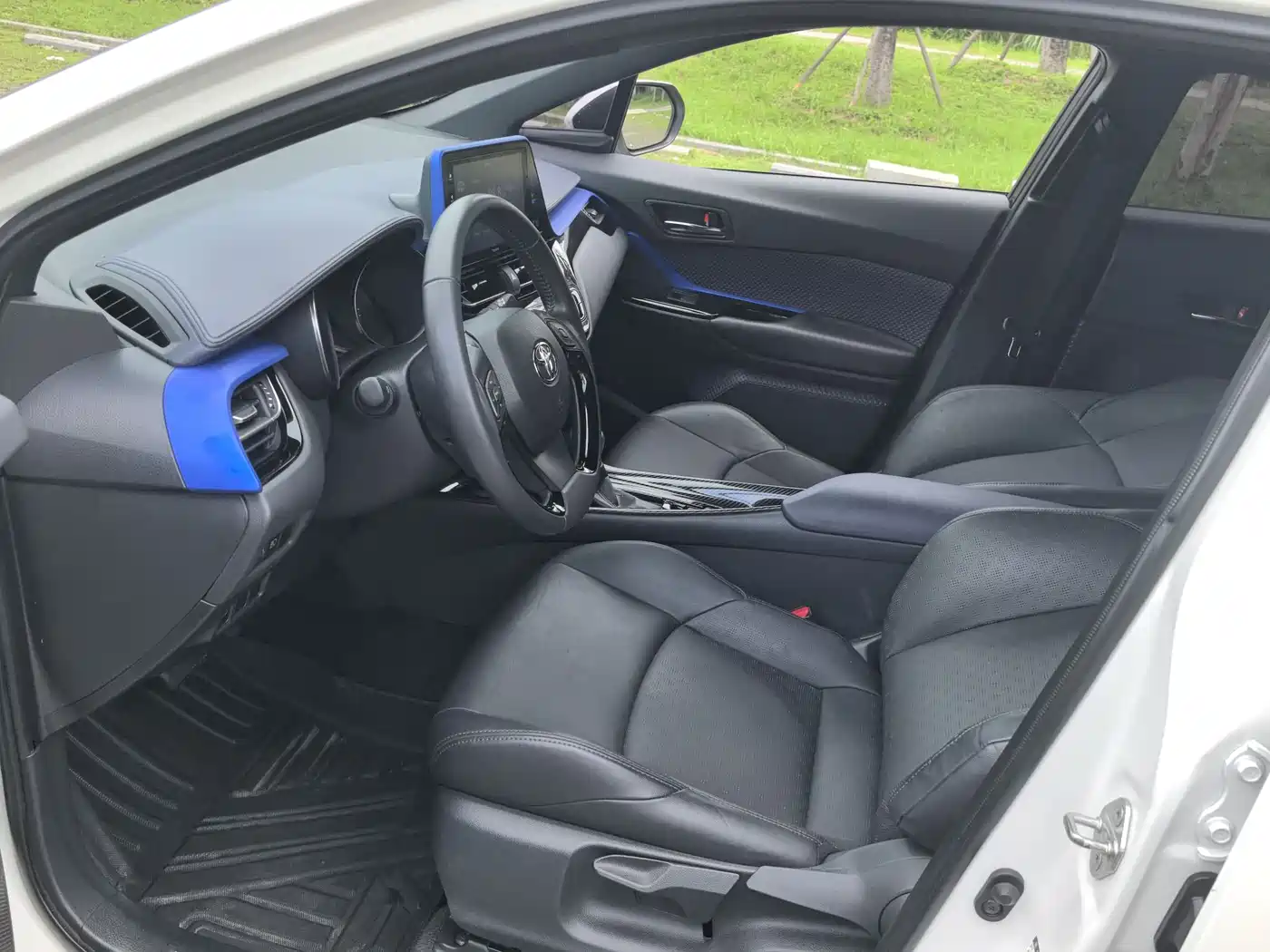 Toyota IZOA 2018 2.0L Speed Edition China VI фото 11