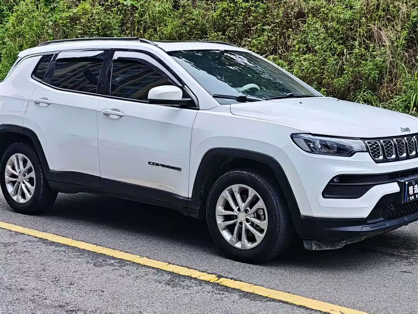 Jeep Compass 2021 2020 220T Automatic Leading Edition