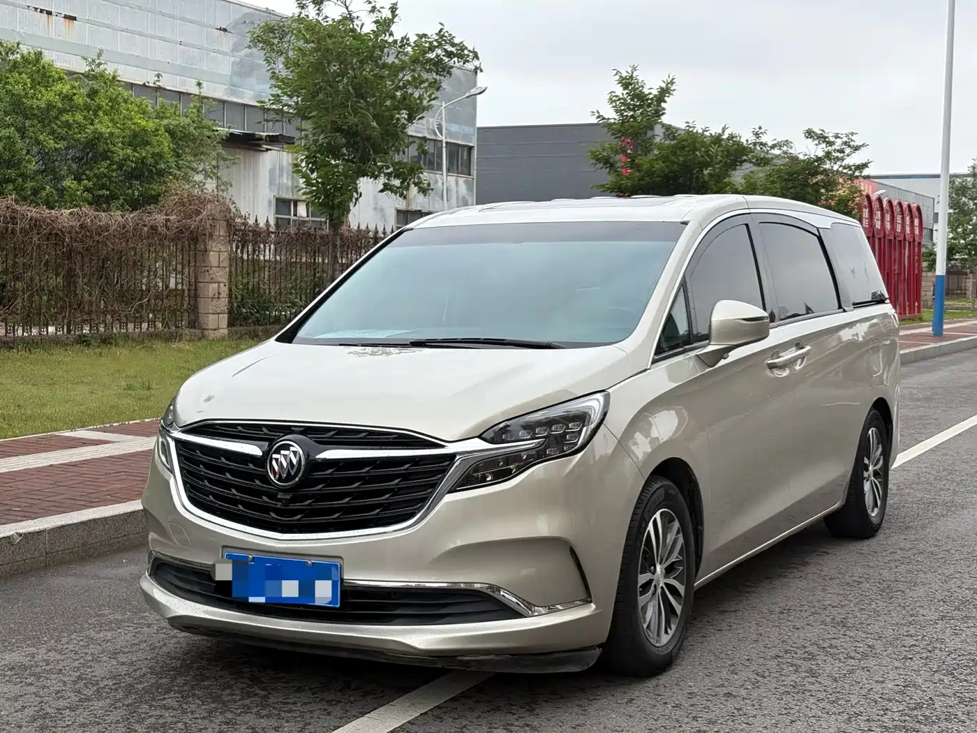 Buick GL8 2020 Model ES Landglory 653T Comfort фото 2