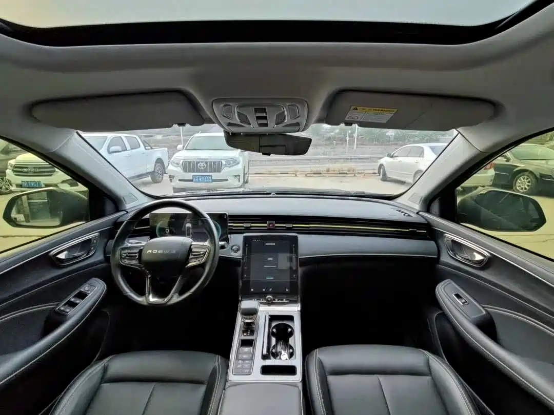 ROEWE RX5 NEW ENERGY