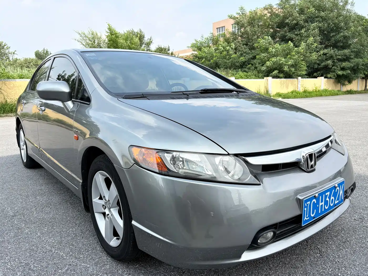 Photo 3 - Honda Civic