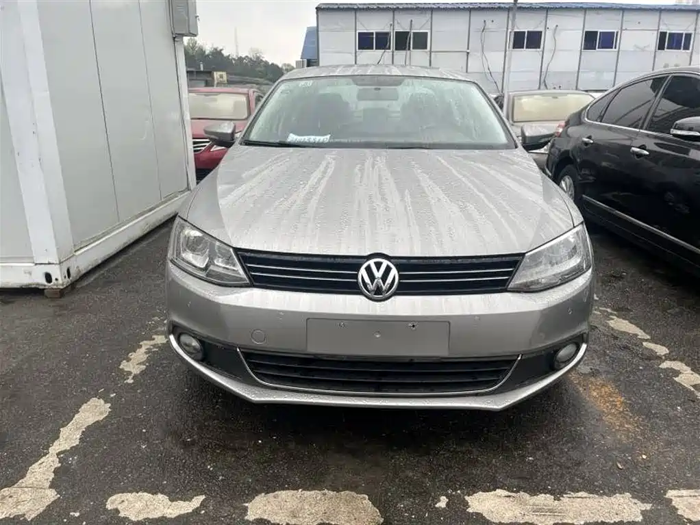 Volkswagen Sagitar 2014 Facelift 1.4TSI Automatic Luxury