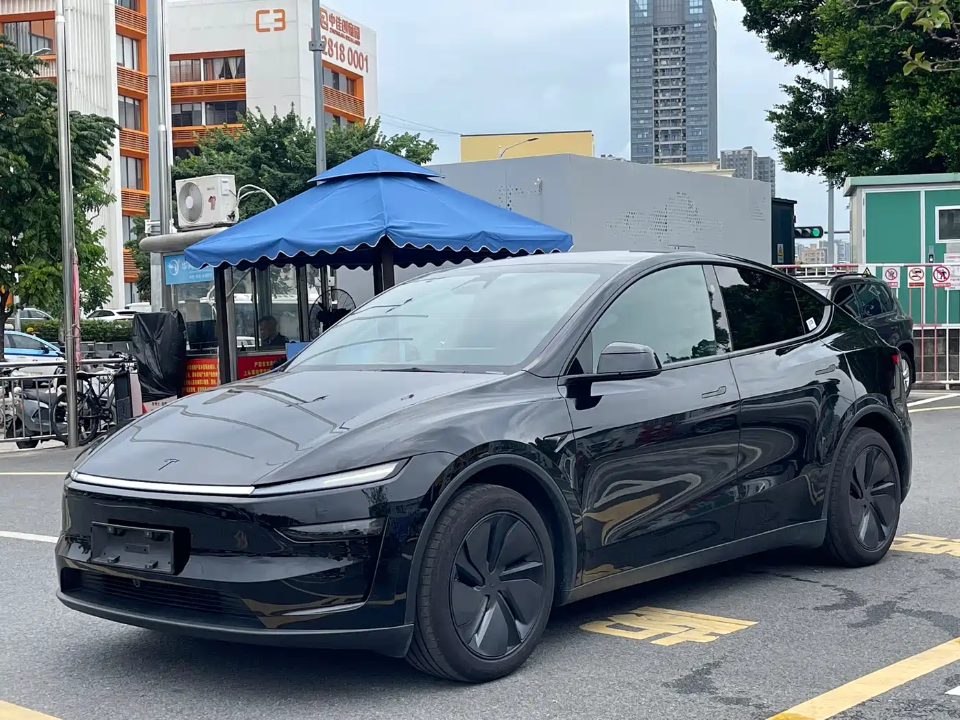 Tesla Model Y 2026 2026 Rear-Wheel Drive