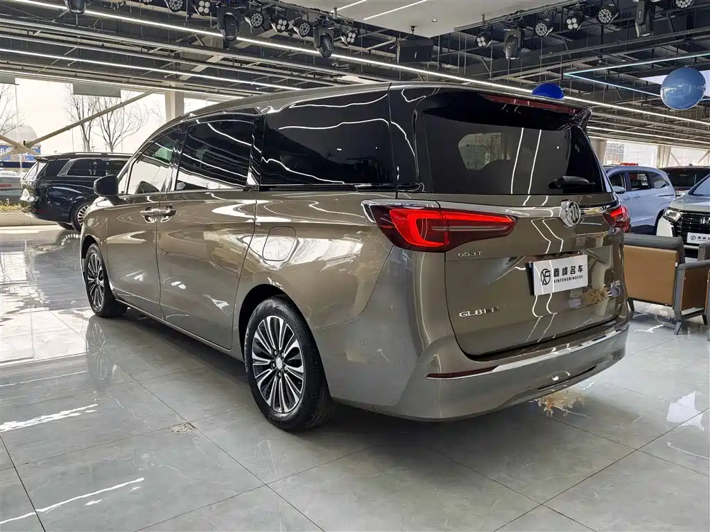 Buick GL8 2021 ES Landlord 653T Luxury фото 21