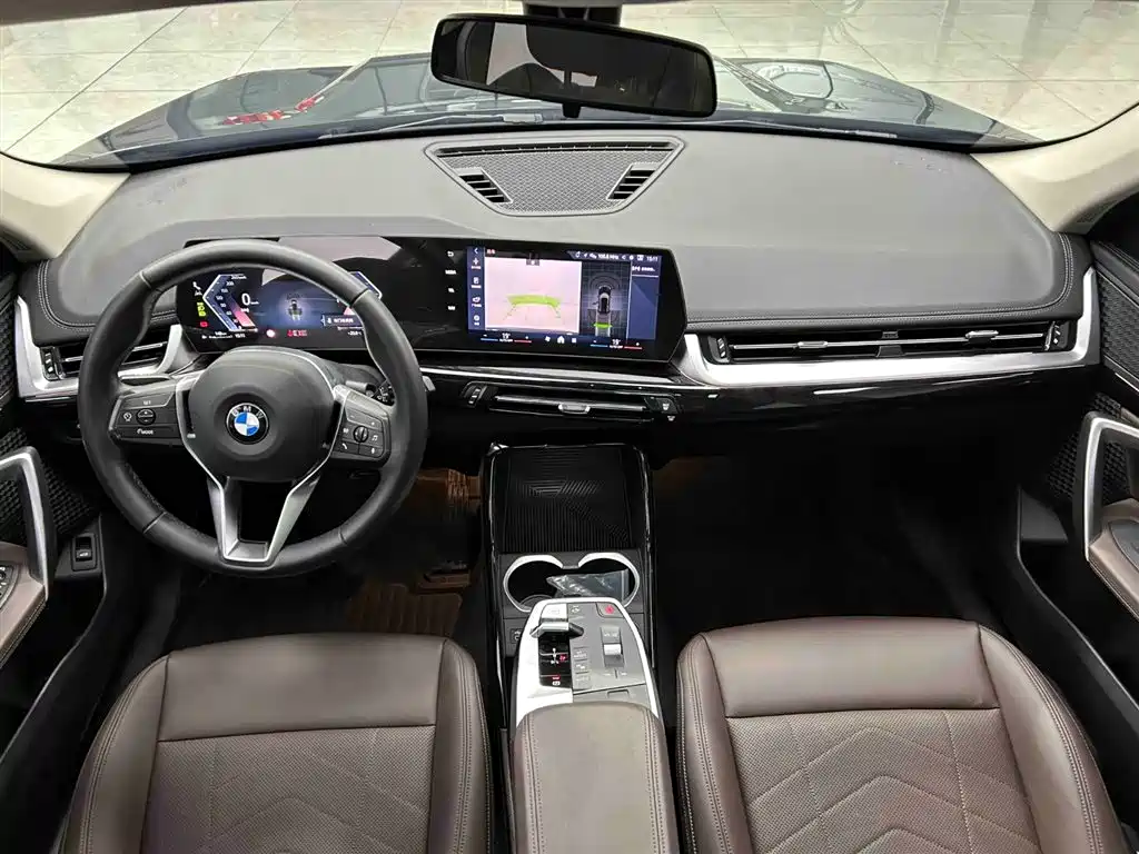 BMW X1 2023 sDrive20Li X Design Package фото 2
