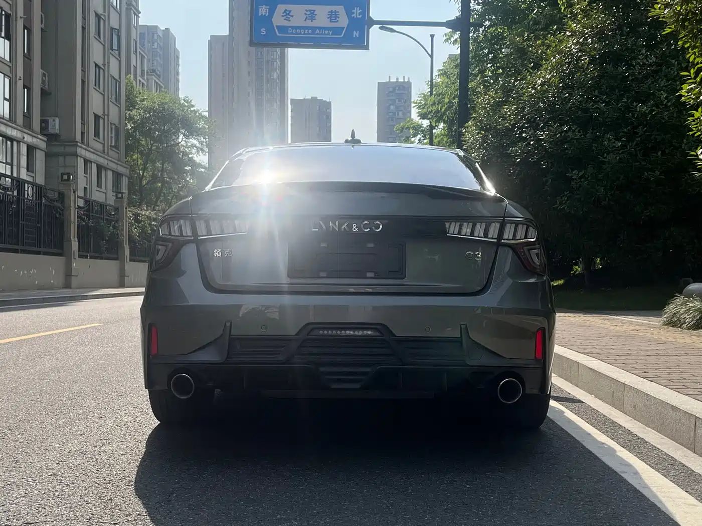 Lynk & Co 03 2021 1.5TD DCT Jin Champion Edition фото 6