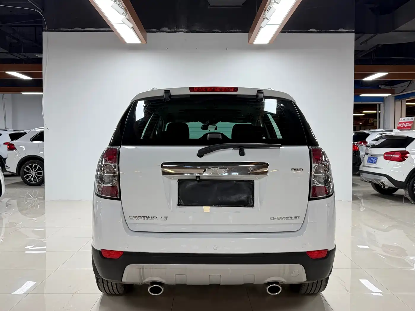 Chevrolet Captiva 2012 2.4L 4WD Flagship Edition 7-Seater фото 4