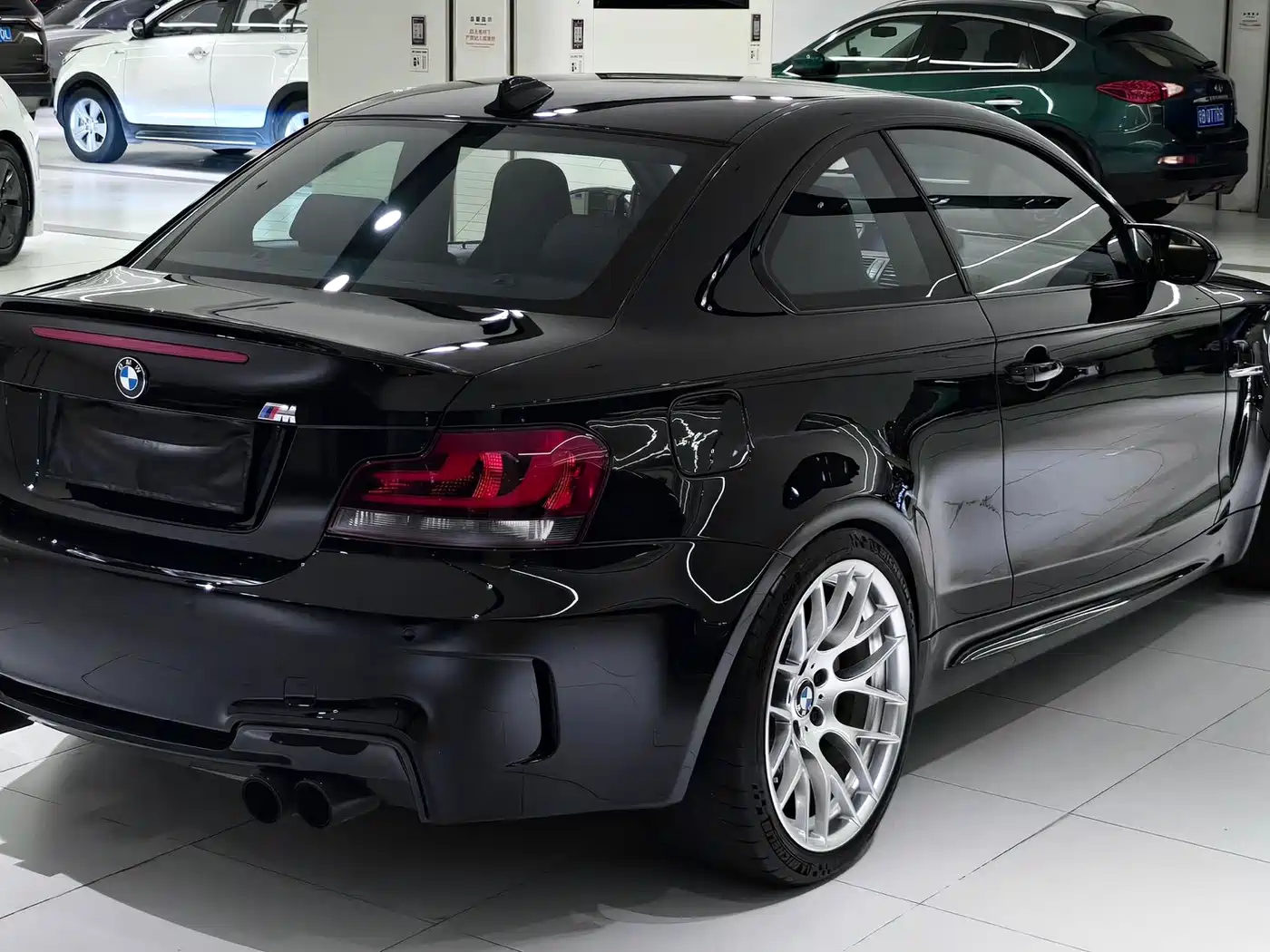 BMW 1 Series M 2012 2011 1M Coupe