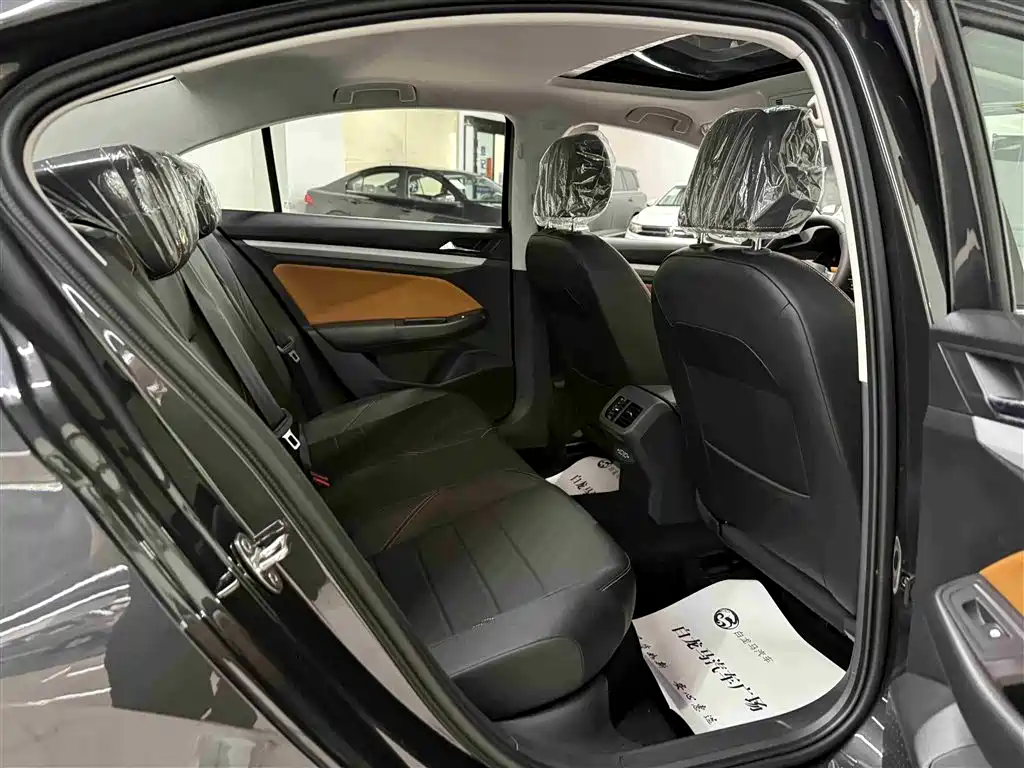 Volkswagen Bora 2026 200TSI DSG Navigation Edition фото 6