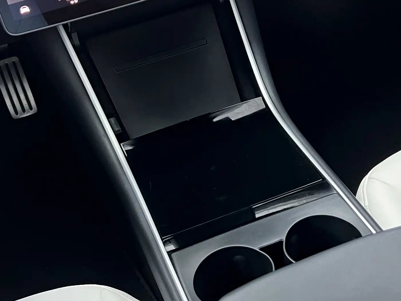 Tesla Model 3 (Import) 2020 2019 Performance High-Efficiency All-Wheel Drive Version