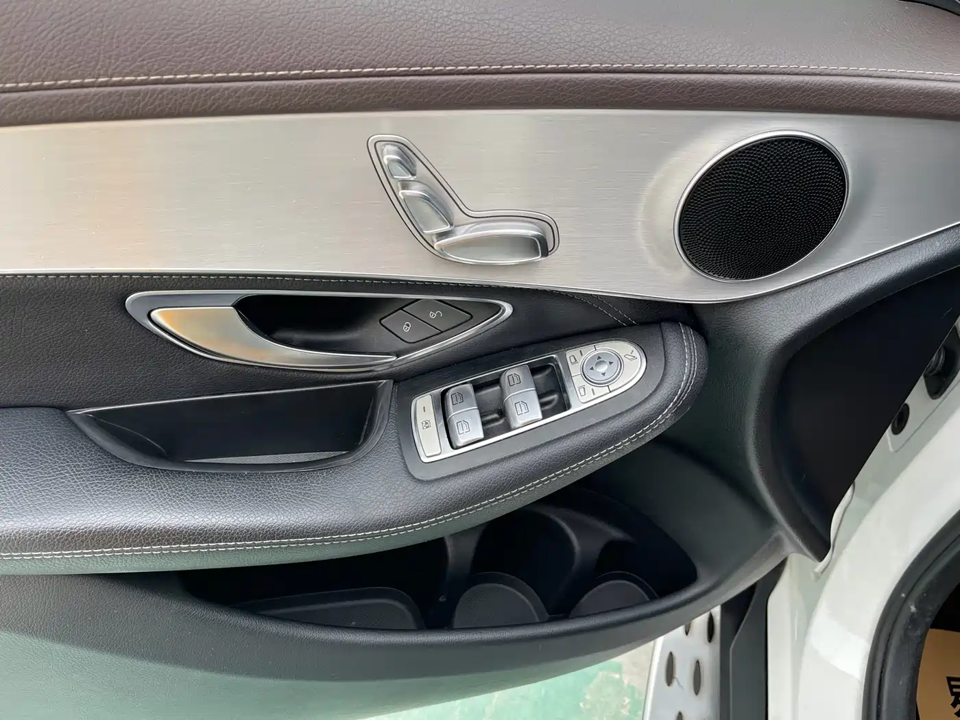 Mercedes-Benz GLC 2017 GLC 200 4MATIC фото 7