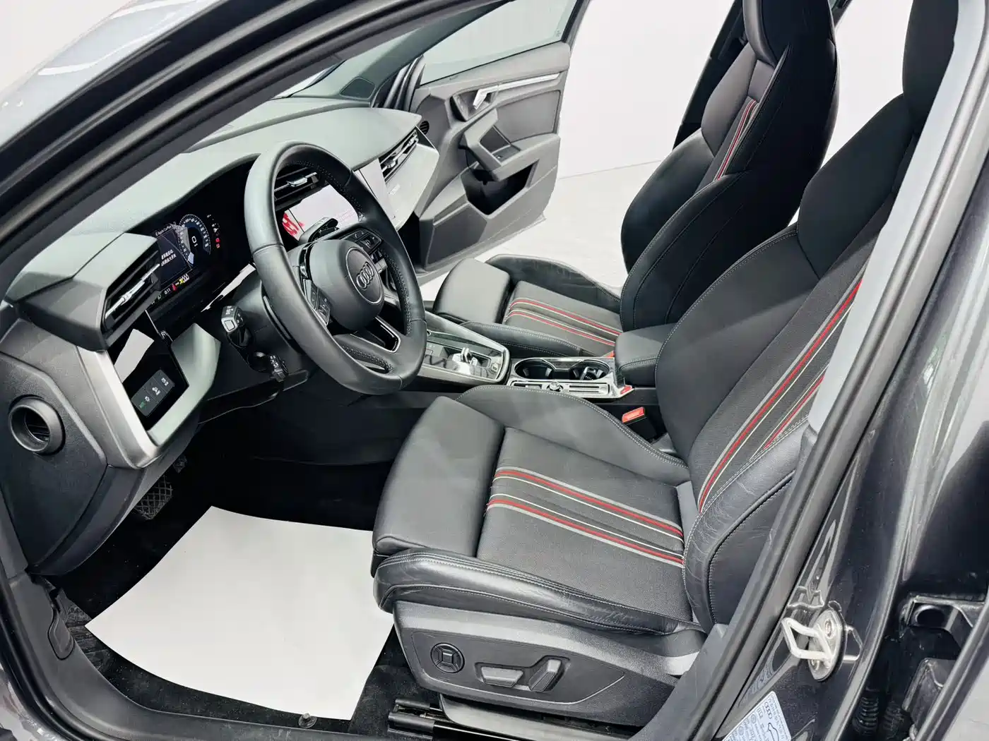 Audi A3 2022 Sportback 35 TFSI Style Sport фото 4