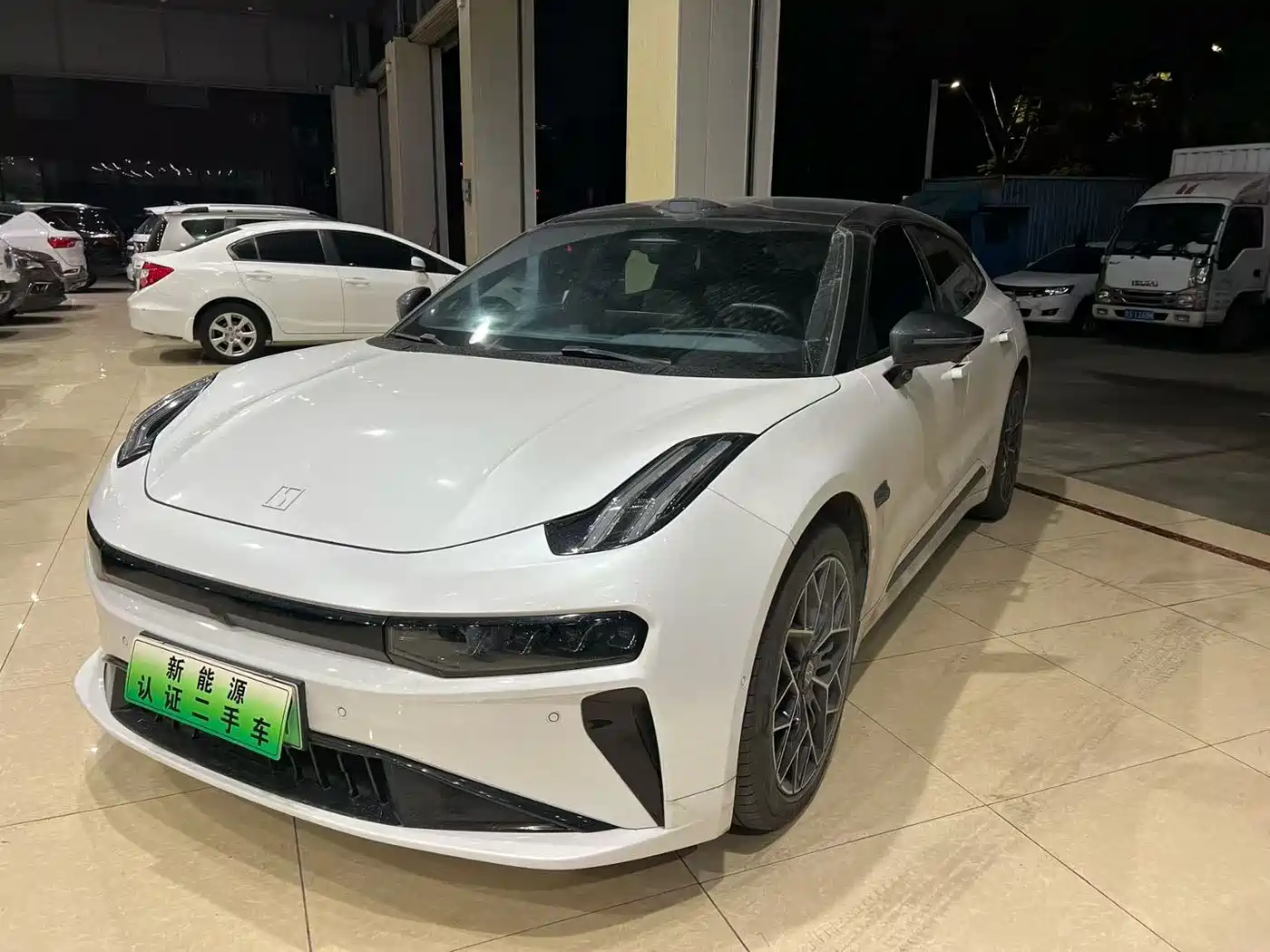 ZEEKR EXTREME KRYPTON 001