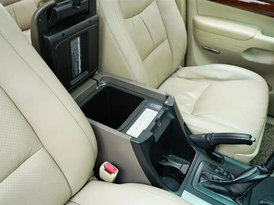 Toyota Prado 2006 4.0L Automatic VX NAVI Edition фото 13