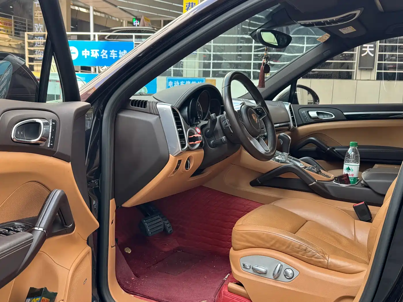 Porsche Cayenne 2016 Cayenne Platinum Edition 3.0T фото 12