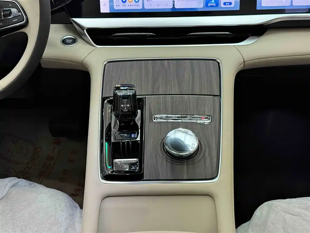 Geely Xingyue L 2026 2025 Oriental Glory 2.0TD Automatic Star Collector Edition