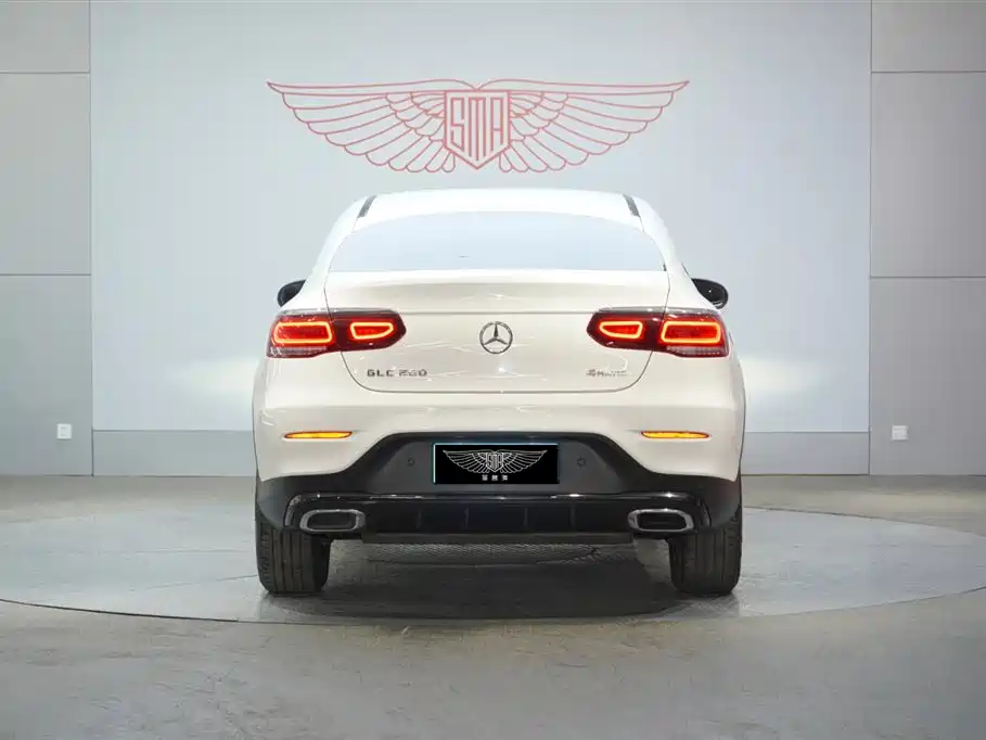 Mercedes-Benz GLC Coupe 2022 Facelift GLC 260 4MATIC Coupe SUV фото 6