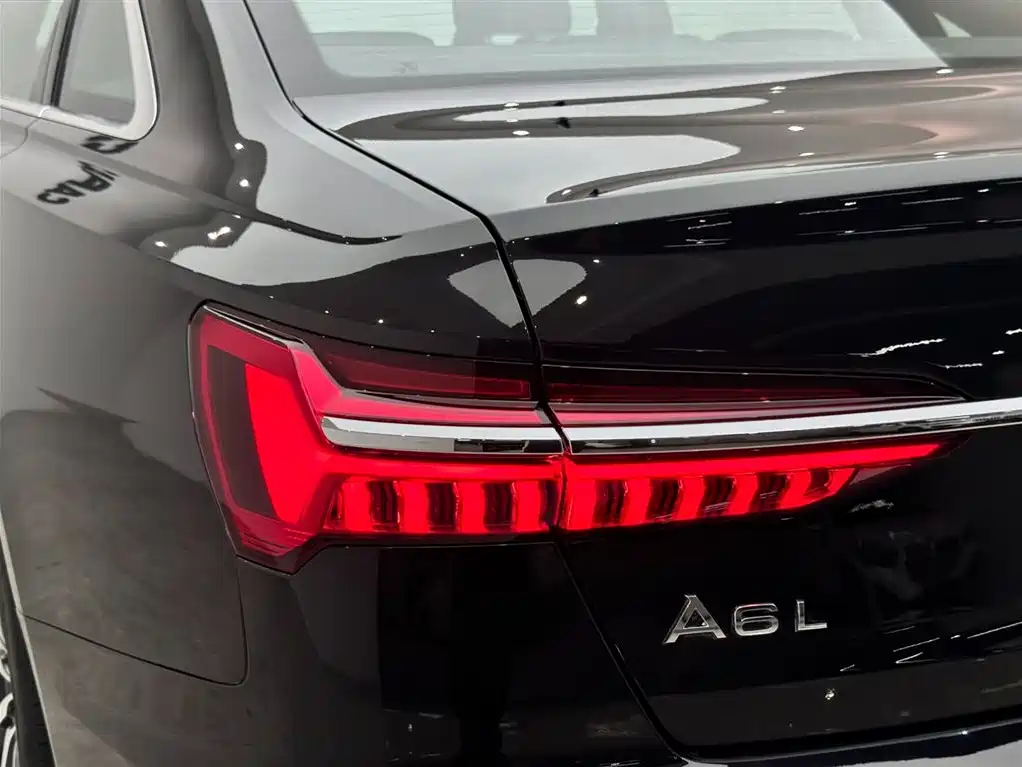 Audi A6L 2024 40 TFSI Luxury Dynamic фото 18
