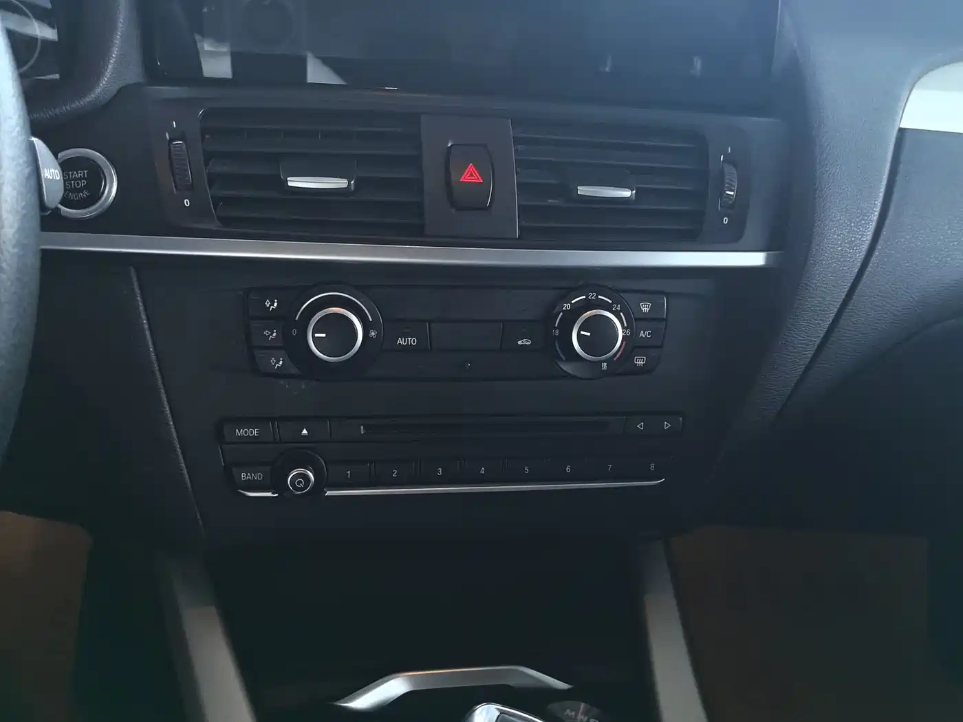 BMW X3 (Import) 2016 sDrive20i фото 12