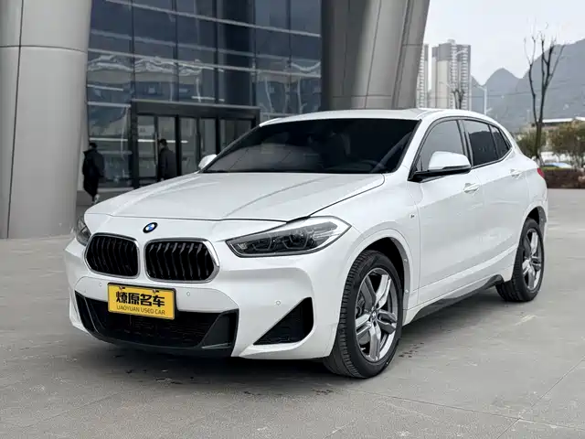 BMW X2