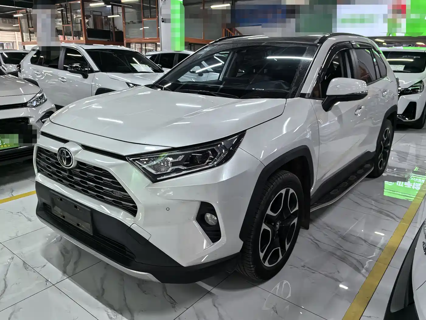 Toyota RAV4 Rongfang 2022 2.0L CVT 4WD Premium Edition