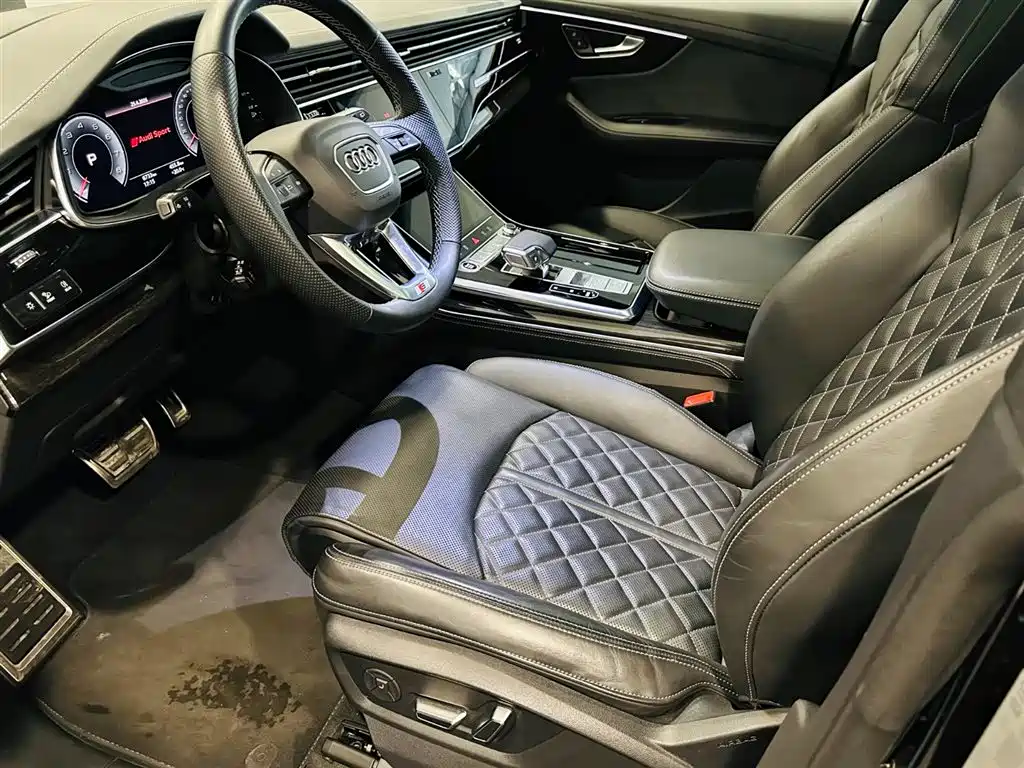 Audi Q8 2023 55 TFSI Premium Sport фото 10