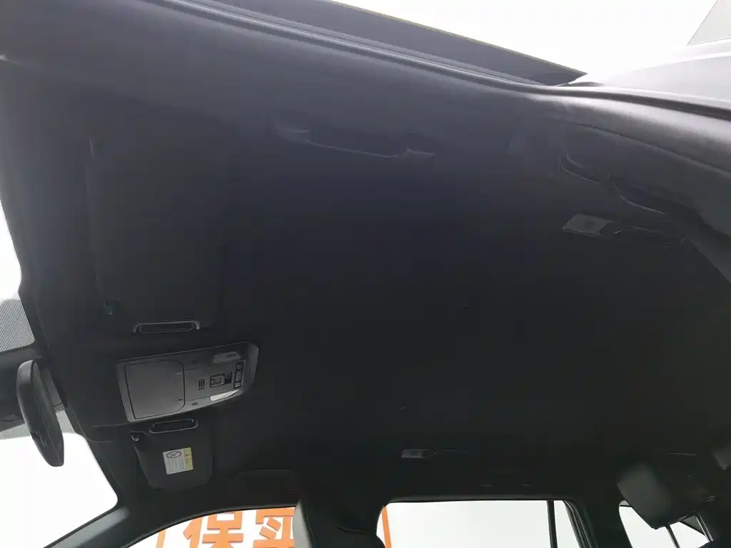 Toyota Crown Kluger 2021 2.5L HEV 4WD Elite фото 14