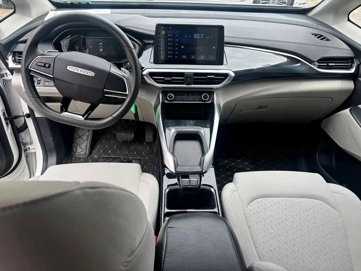 SAIC Maxus Maxus G50 2024 PLUS 1.5T Happiness Recommended Auto Glory Edition фото 10