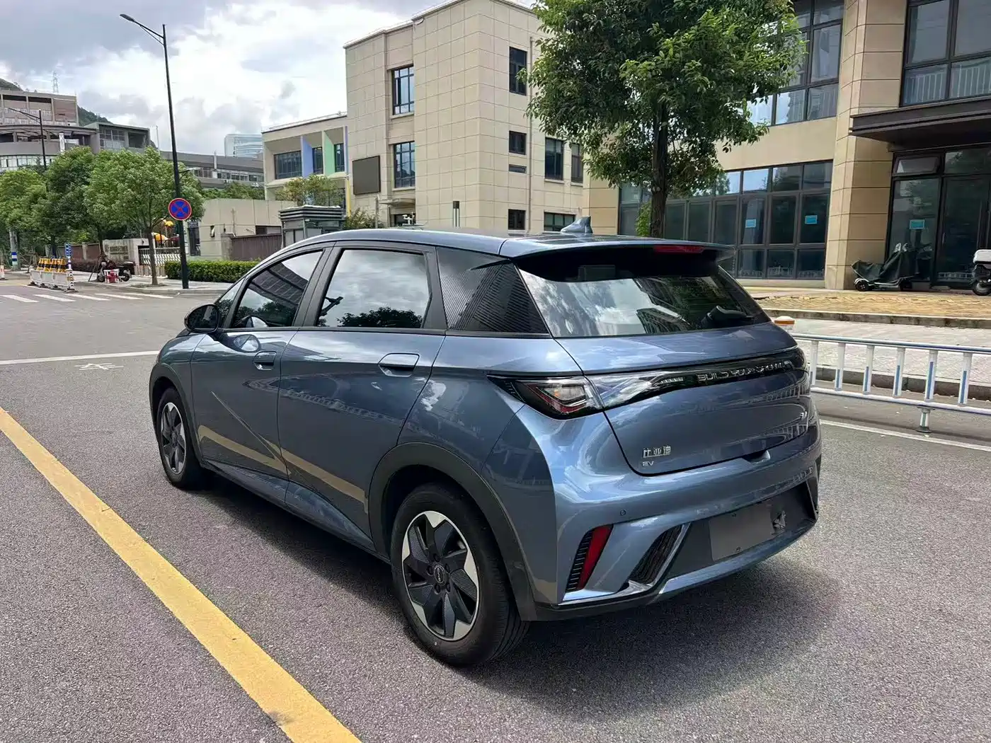 BYD Dolphin 2026 2025 420km Freedom Edition