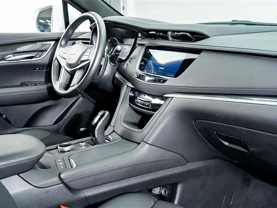 Cadillac XT5 2024 2024 2.0T AWD Luxury (Hummingbird Edition)