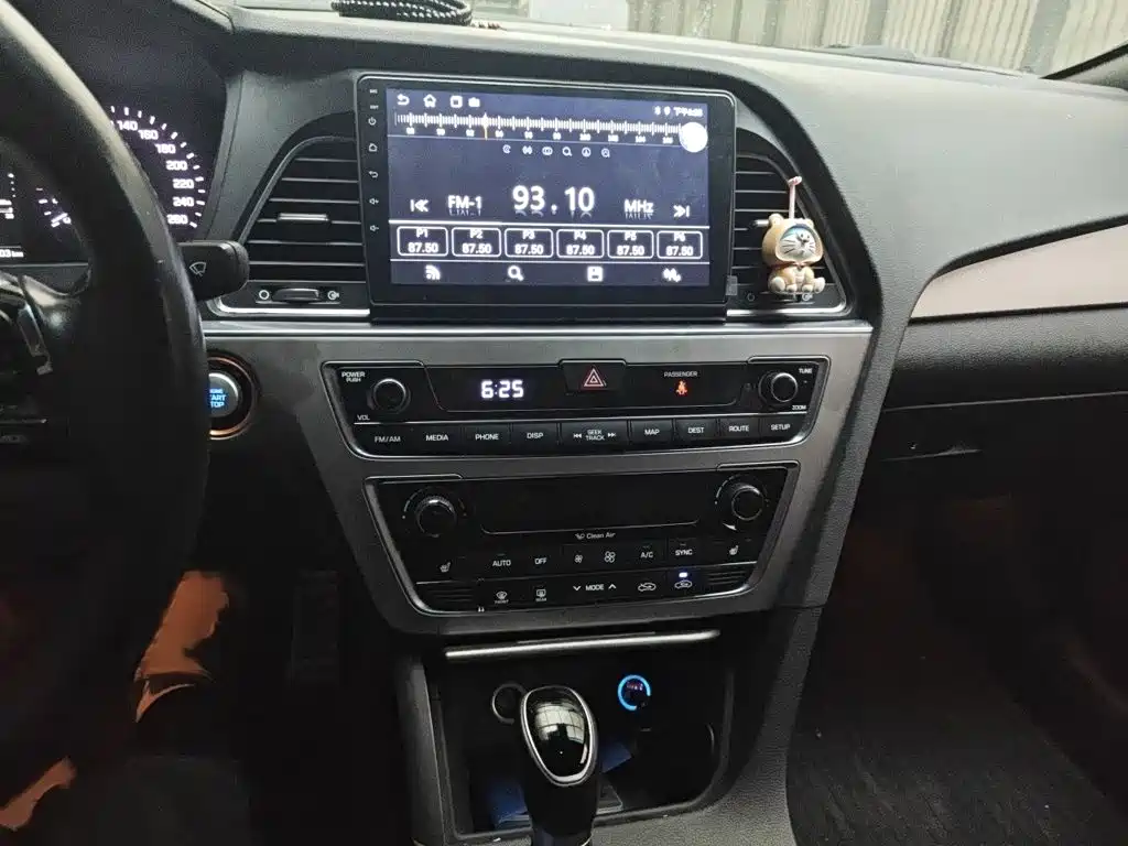 صورة 6 - Hyundai Sonata