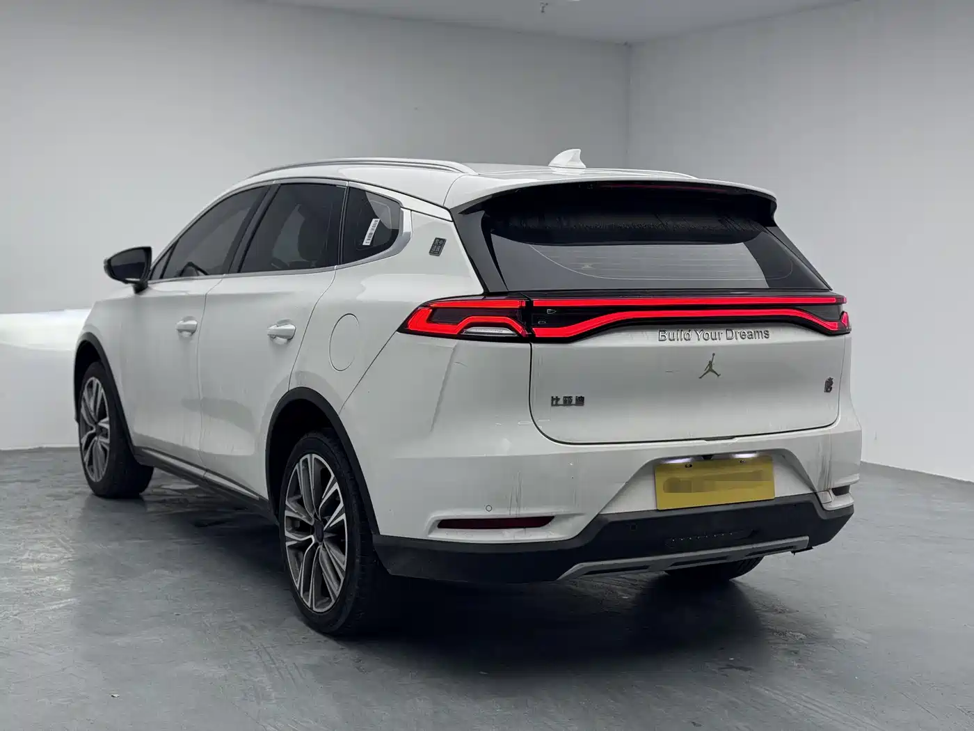 BYD Tang 2018 2.0T Automatic Smart Connection Honor Edition 7-Seater China V фото 6