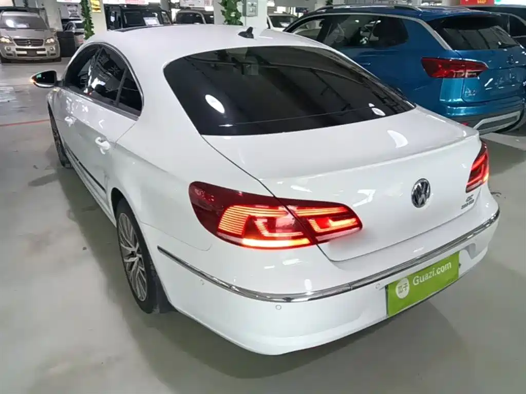 Volkswagen FAW-Volkswagen CC 2016 Model 2.0TSI Luxury фото 5