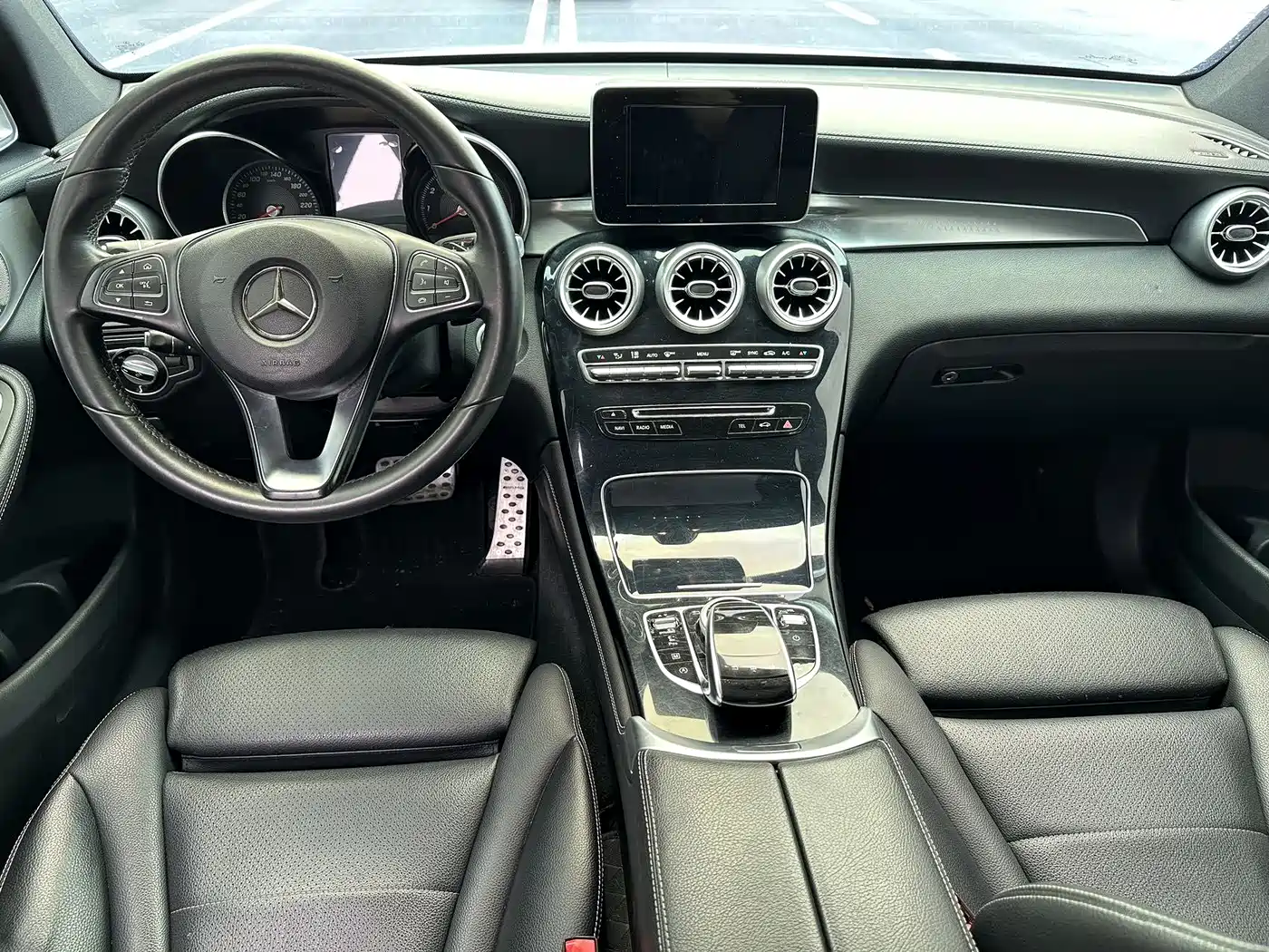 Mercedes-Benz GLC 2016 GLC 200 4MATIC фото 5