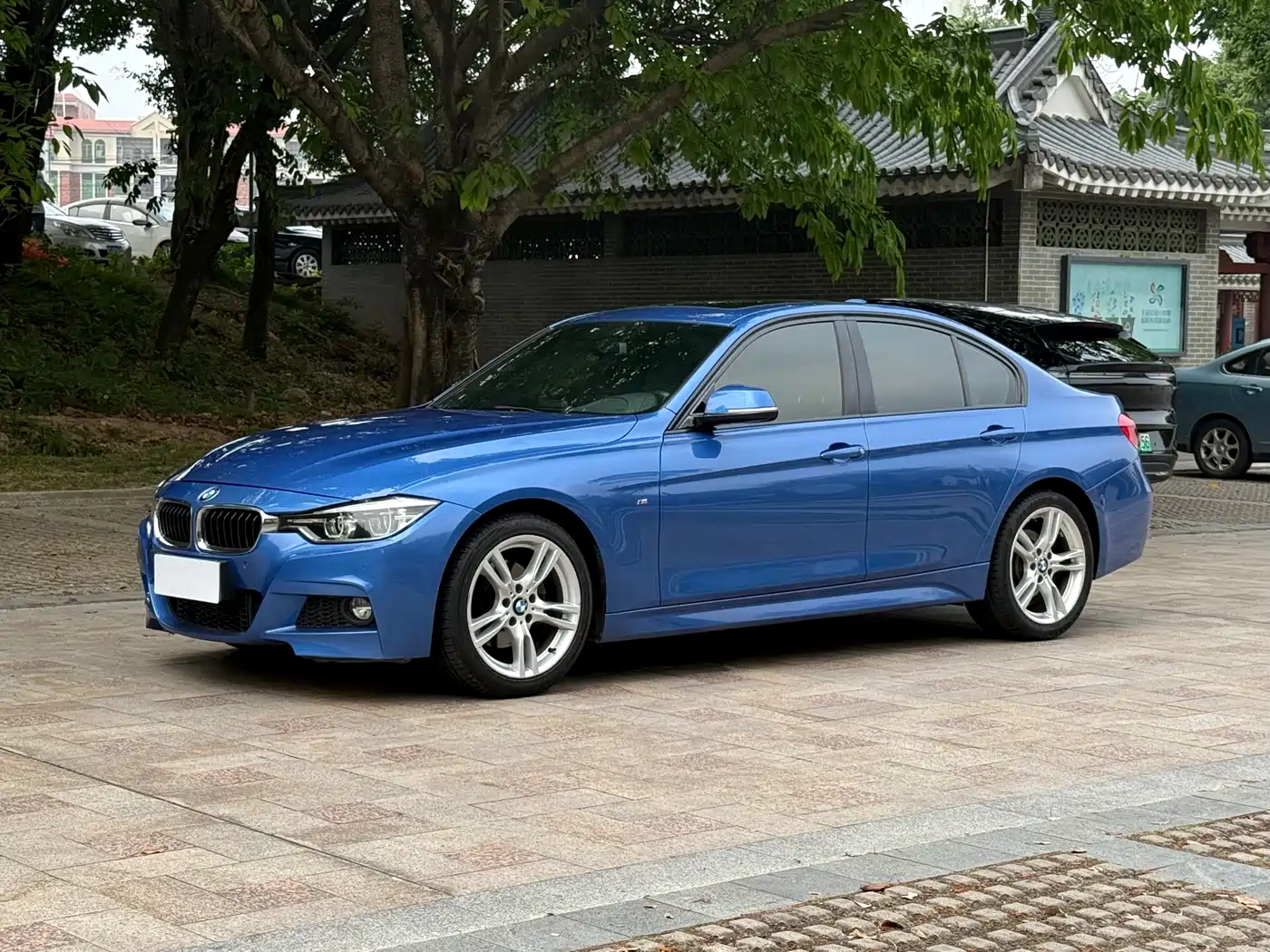 BMW 3 Series 2018 320i M Sport Package