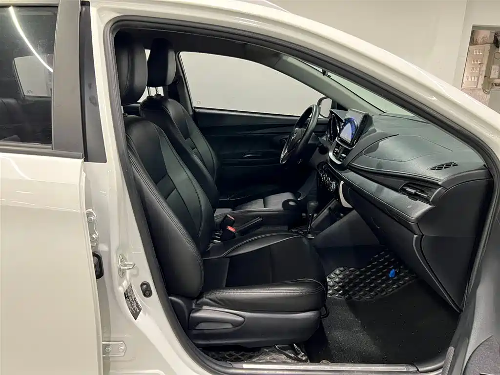 Toyota YARiS L Zhi Xuan 2022 Zhi Xuan X 1.5L CVT Leading PLUS Edition фото 17
