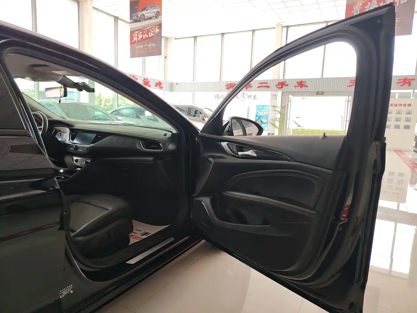 Buick Regal 2024 25T Ultra Comfort Edition фото 4