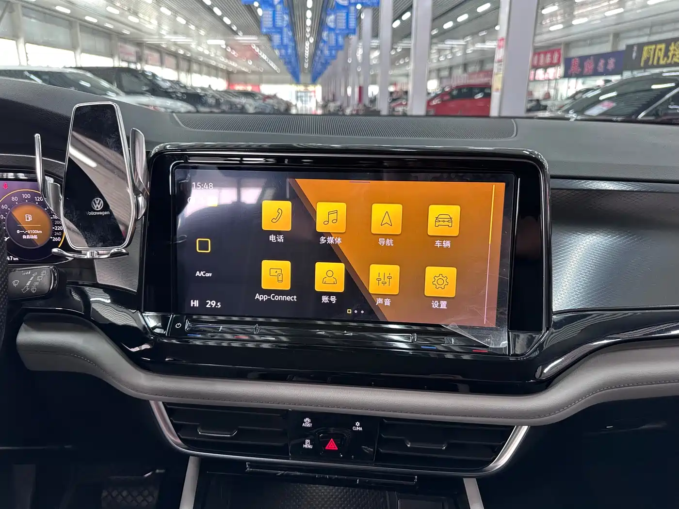 Volkswagen Teramont 2022 380TSI 4MOTION Luxury фото 9