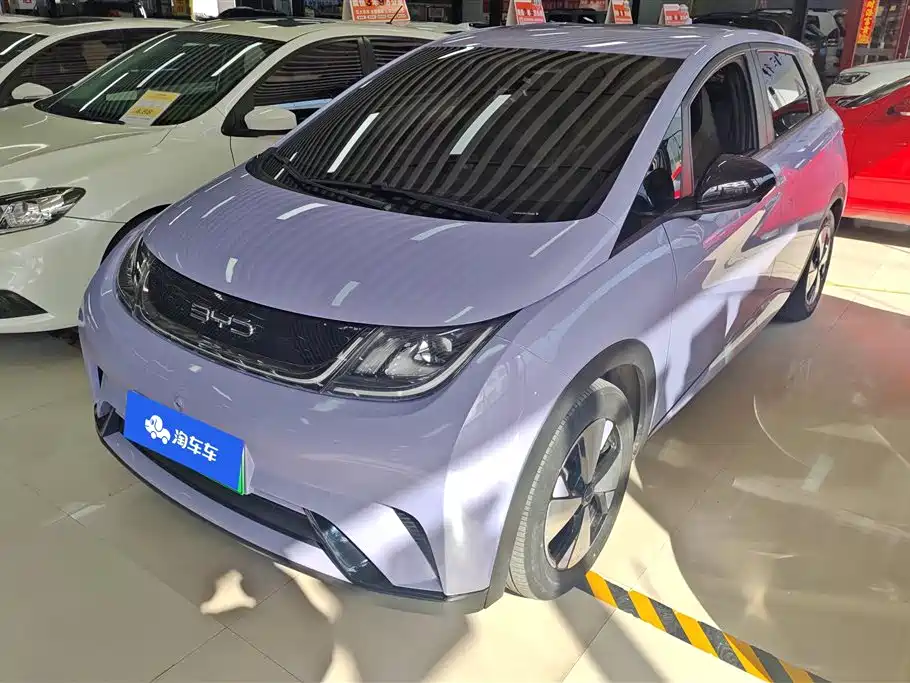 BYD DOLPHIN