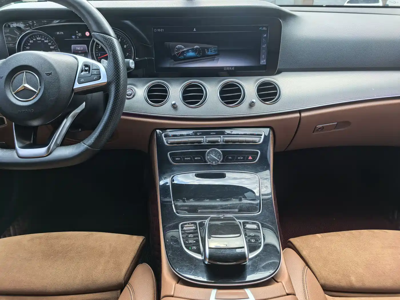 Mercedes-Benz E-Class 2017 E 200 Sport 4MATIC фото 10