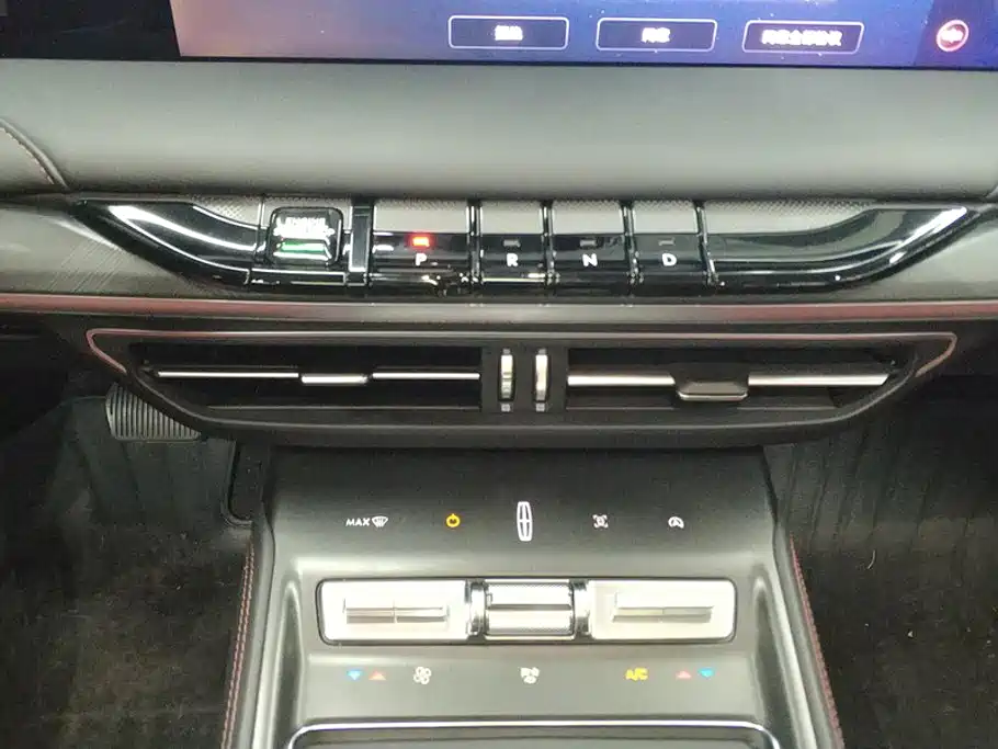 Lincoln Z 2025 2025 2.0T Premium Edition