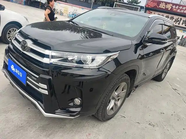 Toyota Highlander 2019