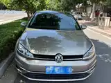 Фото 2 - Volkswagen Golf