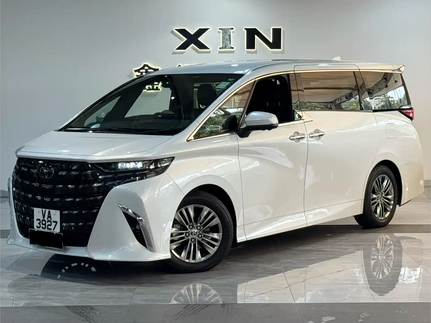 Toyota Alphard 2024 Hybrid 2.5L Prestige Edition