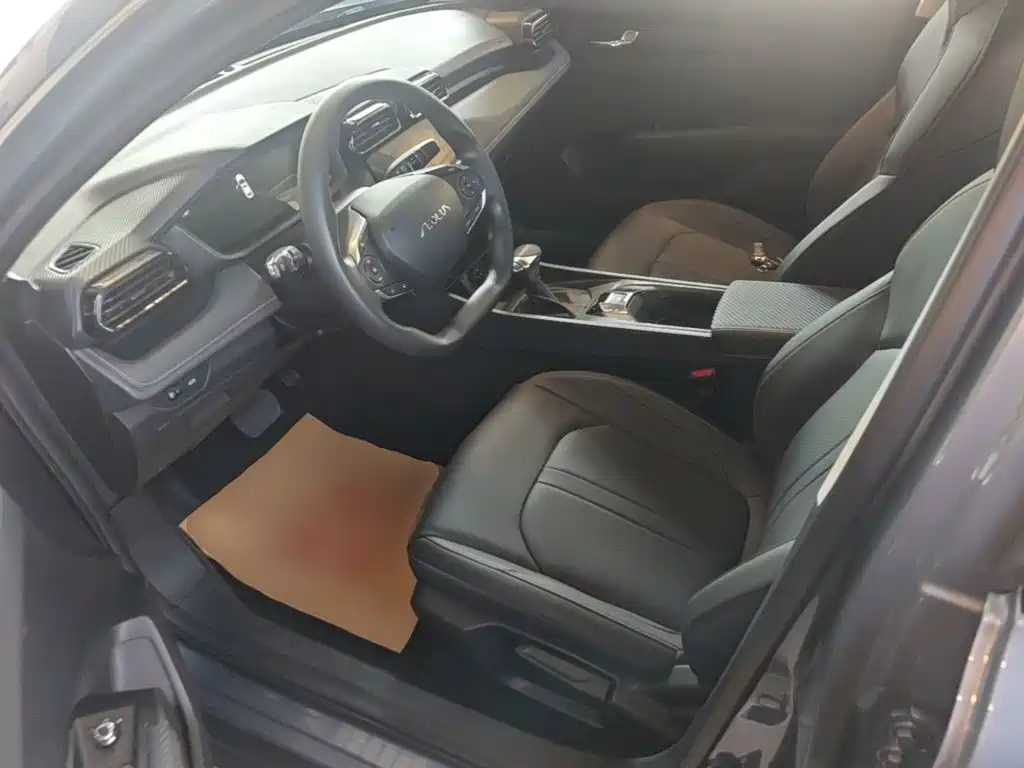 Dongfeng Aeolus Yixuan 2026 2025 1.5L Auto Luxury