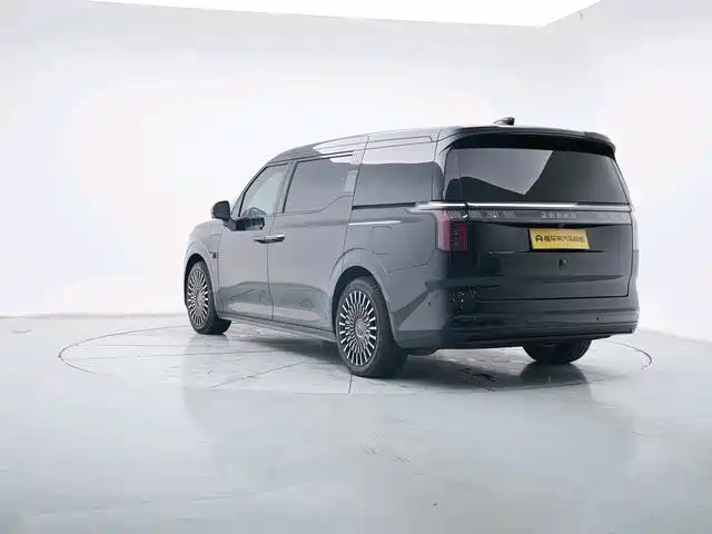 ZEEKR EXTREME KRYPTON 009