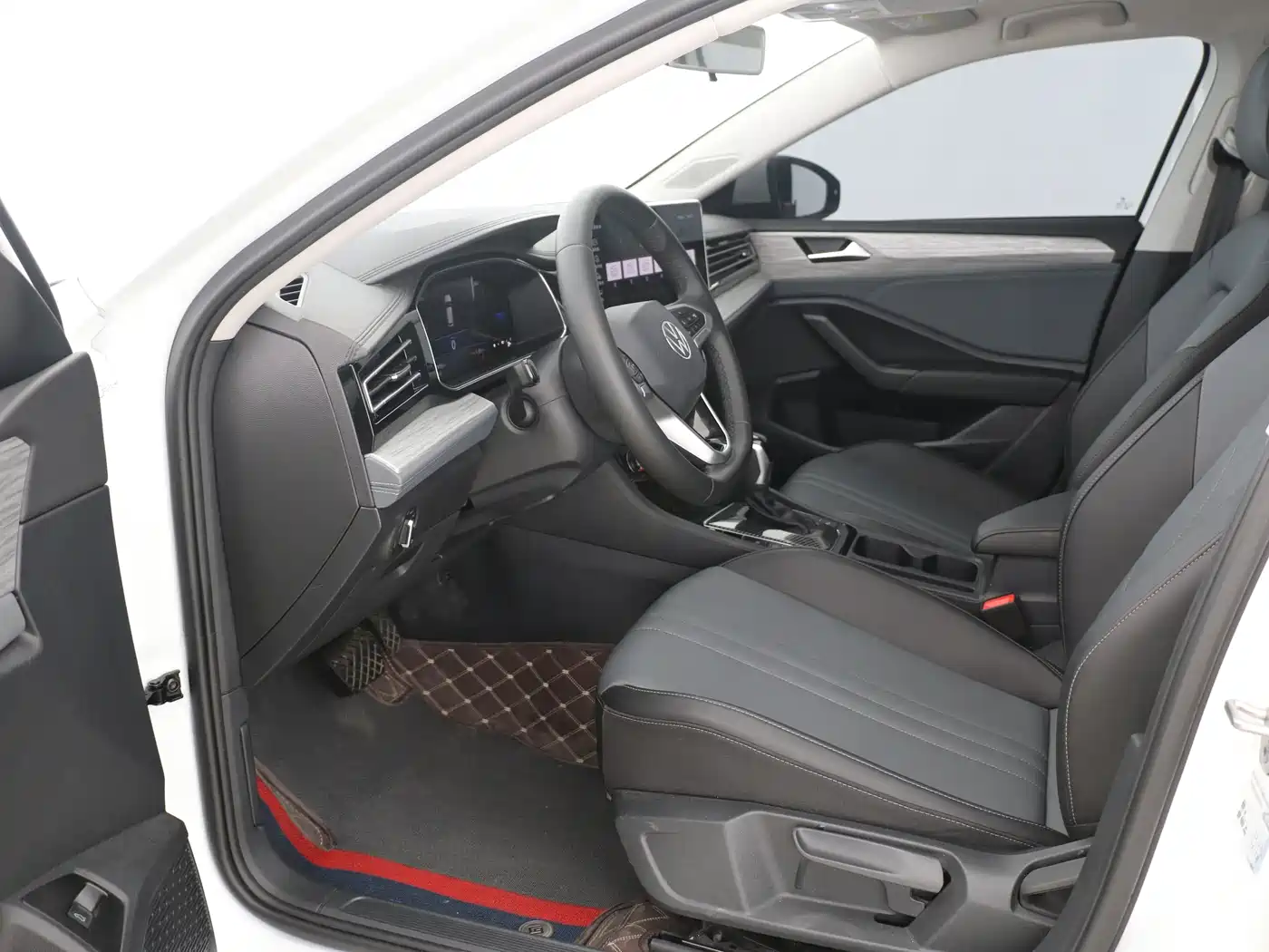 Volkswagen Sagitar 2026 2026 Model 30 Million Special Selection 300TSI DSG Surpass Edition