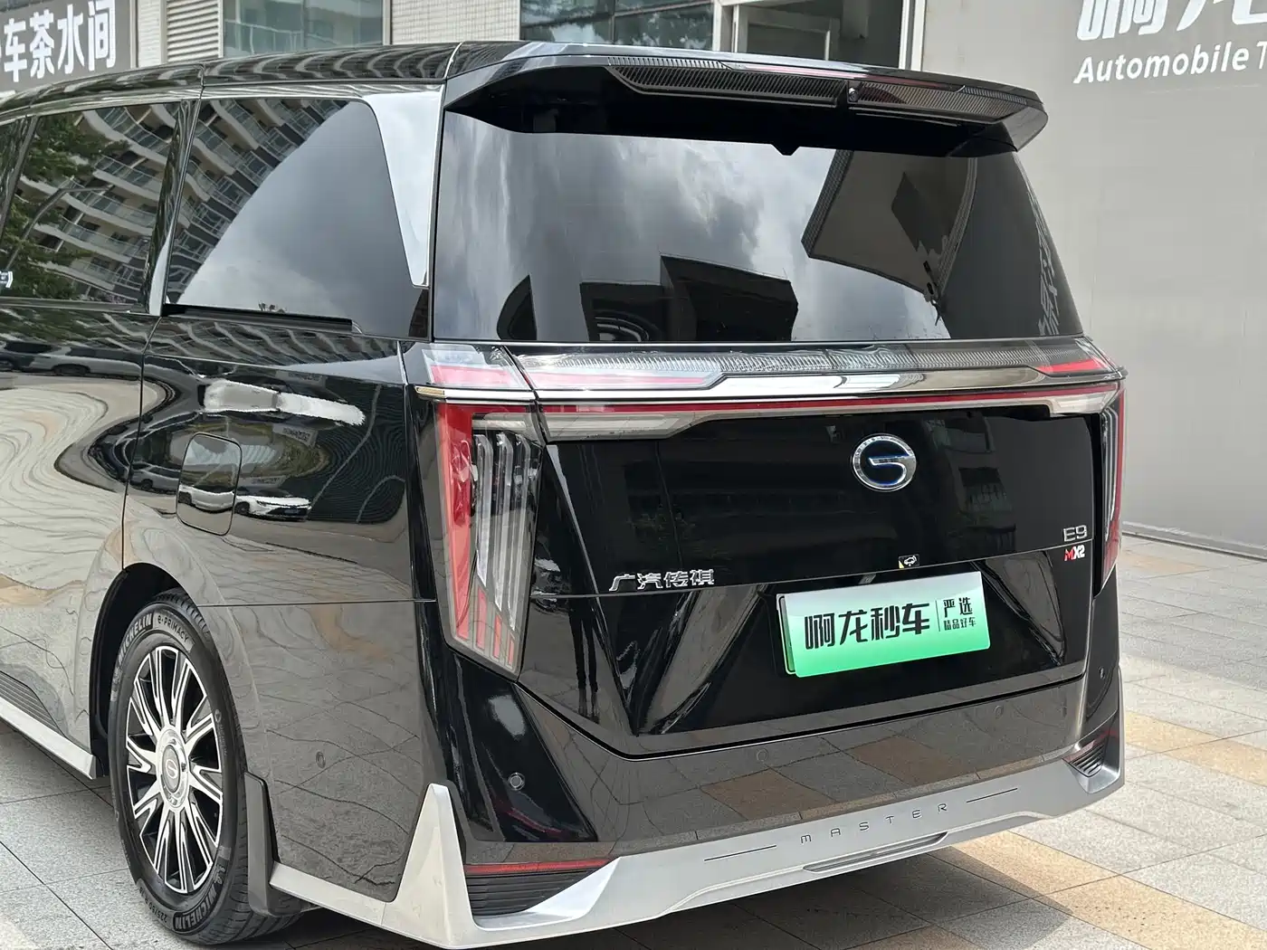 GAC Trumpchi Trumpchi E9 2025 E9 Ultra Fast Charging Master фото 16