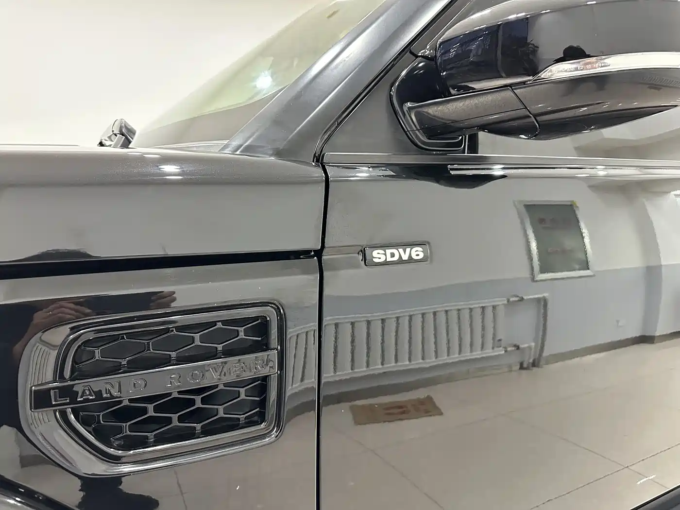 Land Rover Discovery 2015 3.0 SDV6 HSE Diesel фото 31
