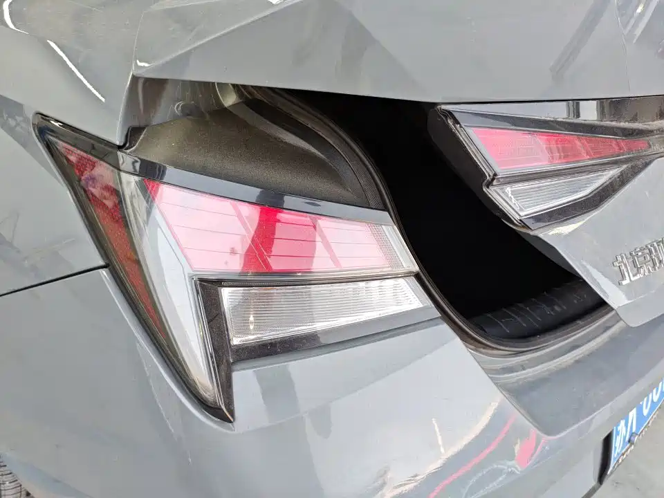 Hyundai Elantra 2022 1.5L CVT GLX Elite Edition фото 10